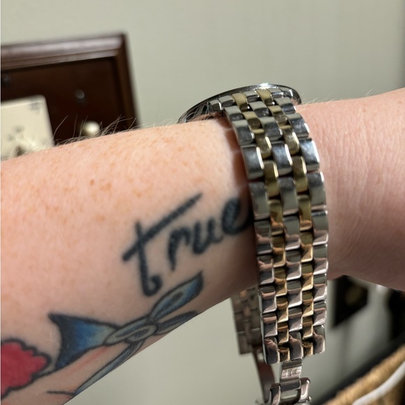 GUC Kate Spade Pearlescent Watch - Picture 3 of 3